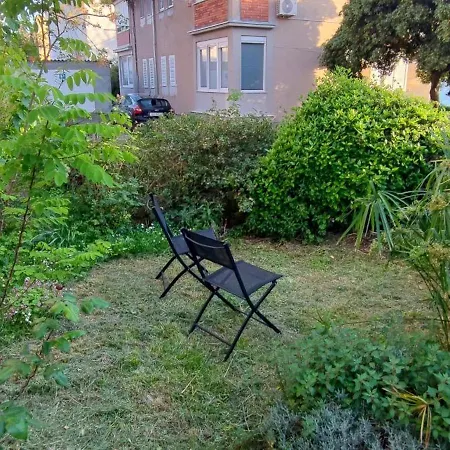 Kolovare Garden Oasis - First Row By Sea *