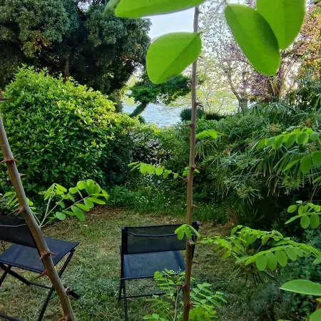 Kolovare Garden Oasis - First Row By Sea Appartamento