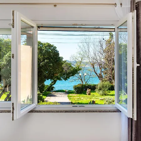 Kolovare Garden Oasis - First Row By Sea